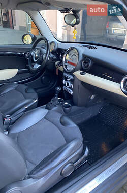 Хэтчбек MINI Hatch 2009 в 