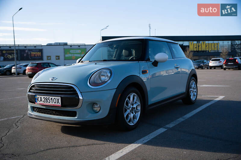 Хетчбек MINI Hatch 2014 в Києві