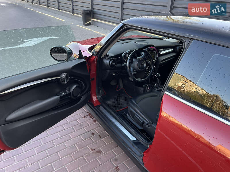 Хэтчбек MINI Hatch 2015 в Черкассах фото 5 Хэтчбек MINI Hatch 2015 в Черкассах