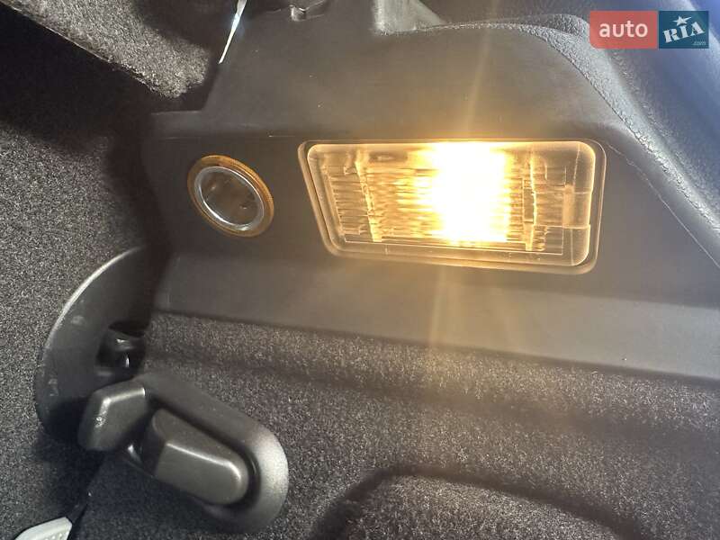 Хетчбек MINI Hatch 2016 в Києві
