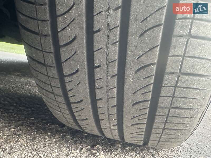 Хэтчбек MINI Hatch 2016 в Киеве