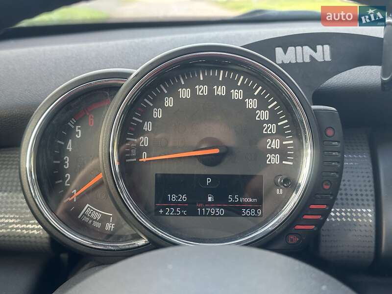 Хэтчбек MINI Hatch 2016 в Киеве