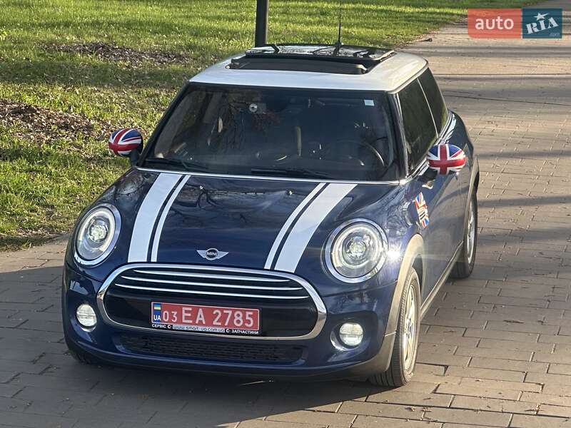 Хэтчбек MINI Hatch 2016 в Киеве