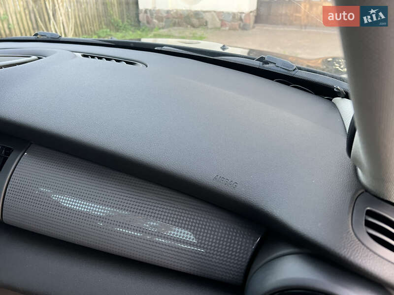 Хетчбек MINI Hatch 2017 в Києві