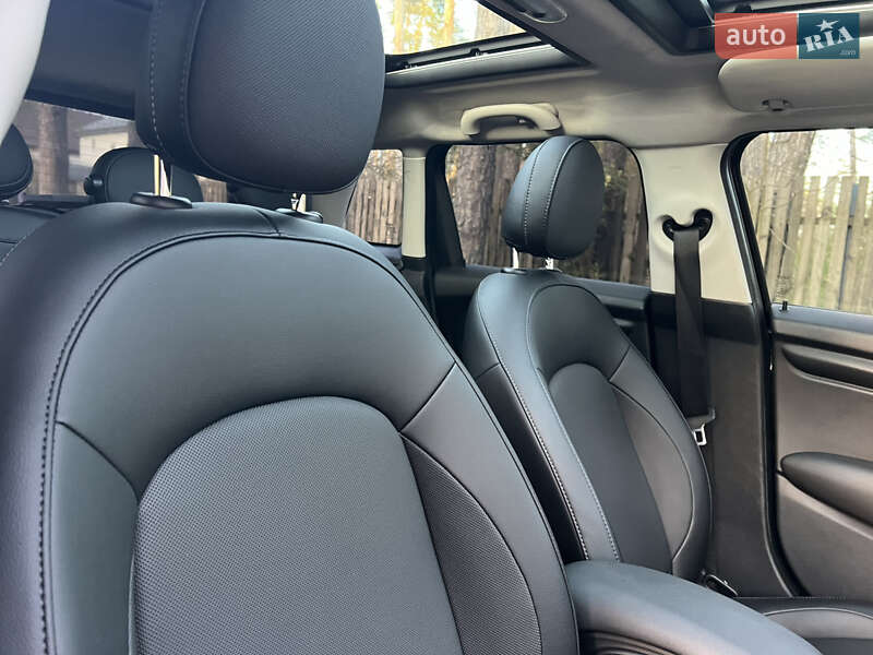 Хетчбек MINI Hatch 2017 в Києві