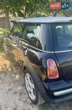 Хэтчбек MINI Hatch 2003 в 