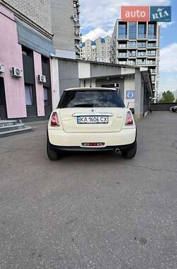 Хетчбек MINI Hatch 2013 в 