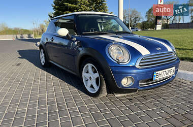 Хетчбек MINI Hatch 2008 в 