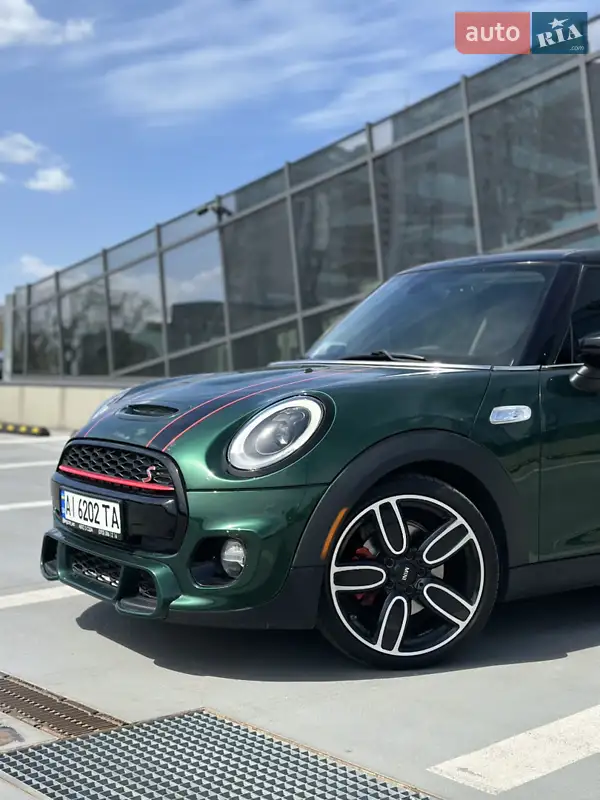 Хэтчбек MINI Hatch 2017 в 
