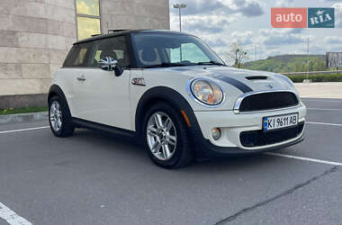 Хетчбек MINI Hatch 2012 в 