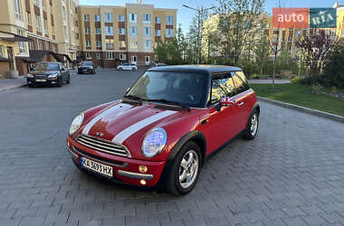 Хэтчбек MINI Hatch 2003 в Киеве