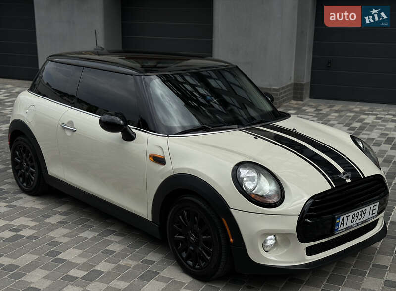 Хэтчбек MINI Hatch 2014 в Ивано-Франковске