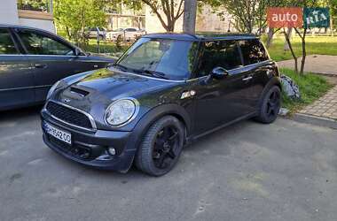 Хетчбек MINI Hatch 2010 в 