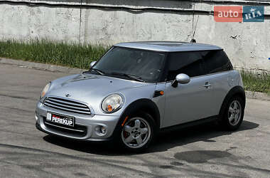 Хетчбек MINI Hatch 2010 в 