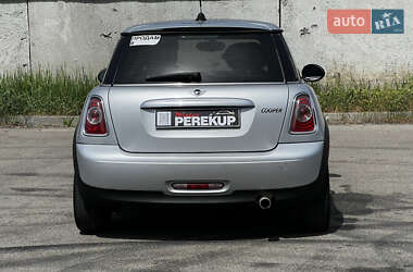 Хетчбек MINI Hatch 2010 в 
