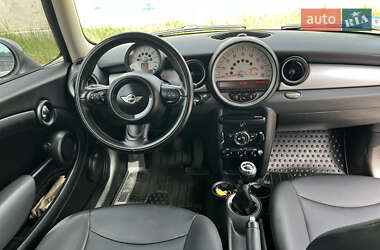 Хетчбек MINI Hatch 2010 в 