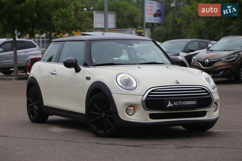 Хэтчбек MINI Hatch 2015 в 
