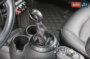 Хэтчбек MINI Hatch 2015 в 