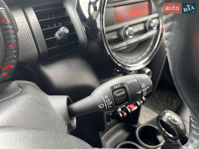 Хетчбек MINI Hatch 2014 в Києві