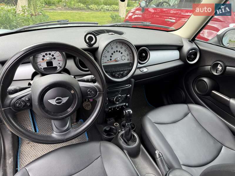 Хетчбек MINI Hatch 2013 в Львові