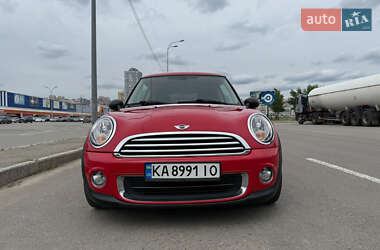 Хетчбек MINI Hatch 2013 в 
