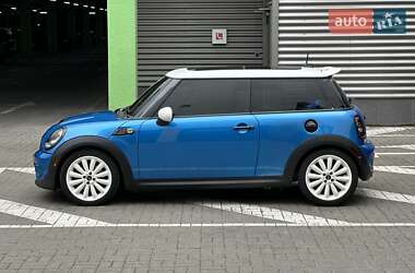 Хэтчбек MINI Hatch 2011 в 