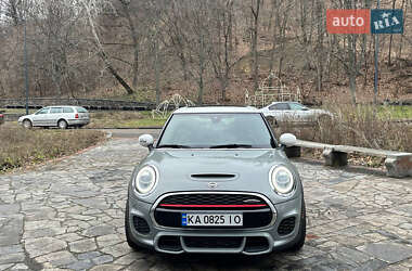 Хетчбек MINI Hatch 2020 в 