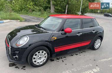 Хэтчбек MINI Hatch 2015 в 