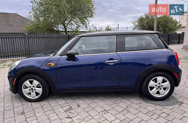 Хэтчбек MINI Hatch 2016 в 