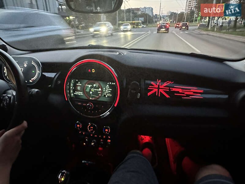 Хетчбек MINI Hatch 2018 в Львові фото 25 Хетчбек MINI Hatch 2018 в Львові