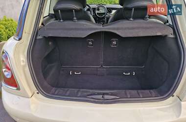 Хетчбек MINI Hatch 2012 в 