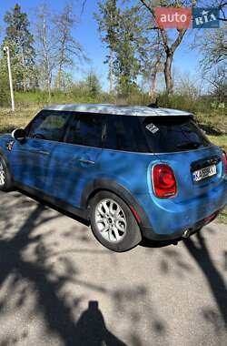 Хетчбек MINI Hatch 2015 в 