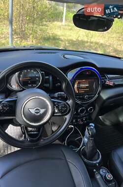 Хетчбек MINI Hatch 2015 в 
