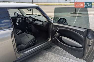 Хетчбек MINI Hatch 2013 в 