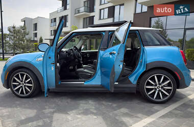 Хэтчбек MINI Hatch 2018 в 