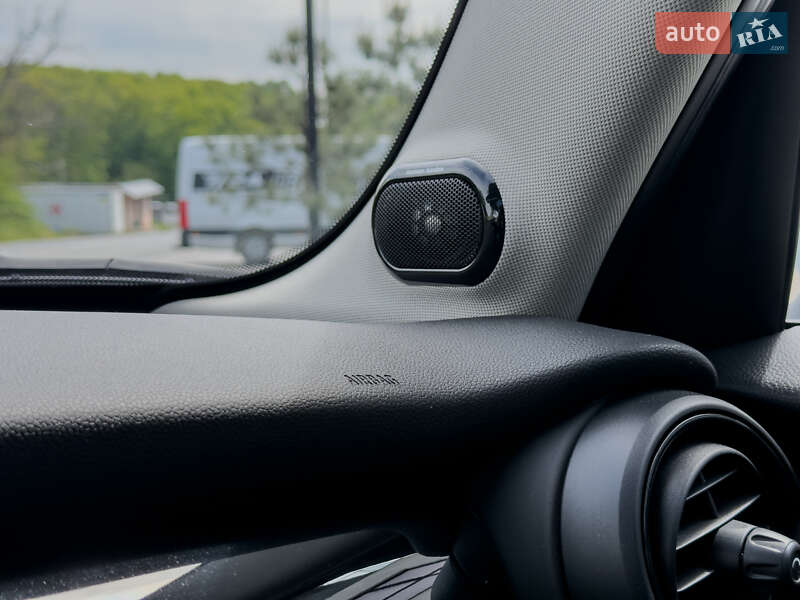 Хэтчбек MINI Hatch 2018 в Ужгороде фото 33 Хэтчбек MINI Hatch 2018 в Ужгороде