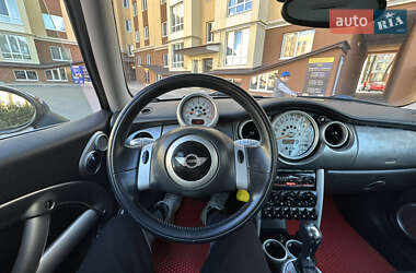 Хэтчбек MINI Hatch 2003 в 