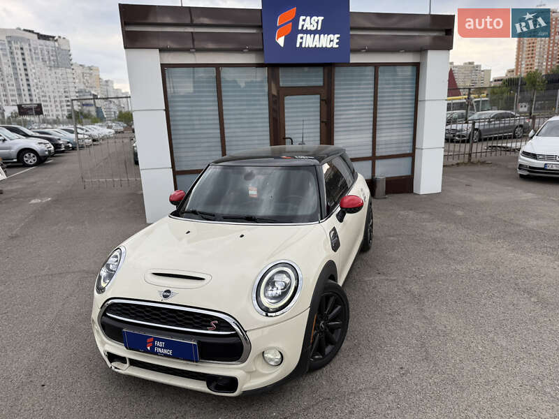 Хэтчбек MINI Hatch 2014 в 