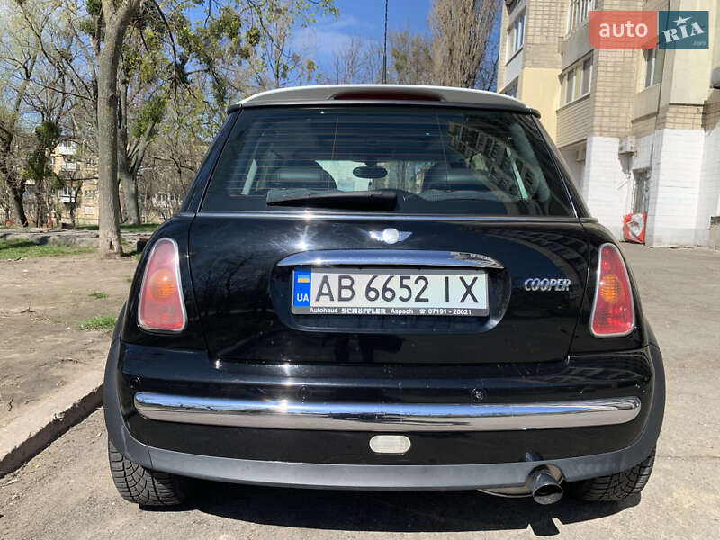Хетчбек MINI Hatch 2002 в Києві