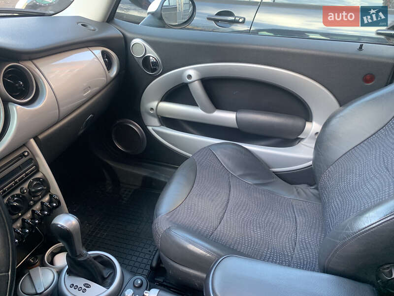 Хетчбек MINI Hatch 2002 в Києві