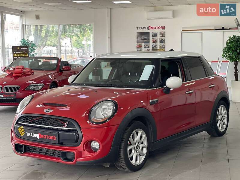 Хетчбек MINI Hatch 2015 в Києві