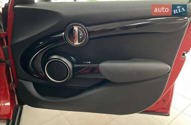 Хэтчбек MINI Hatch 2015 в 