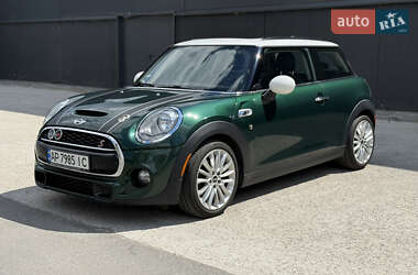 Хэтчбек MINI Hatch 2017 в 