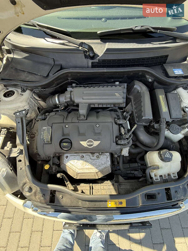 Хетчбек MINI Hatch 2012 в Києві