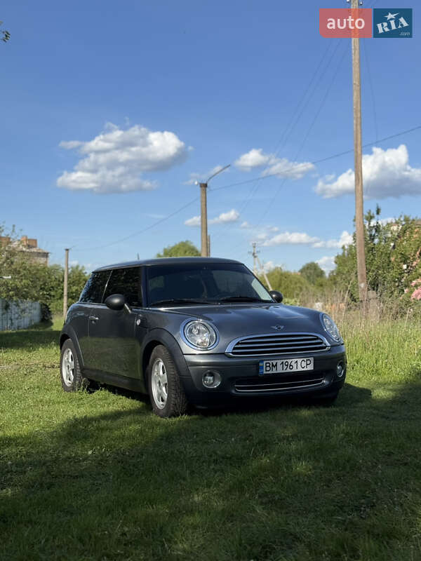 Хэтчбек MINI Hatch 2010 в 