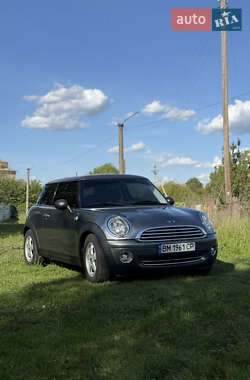 MINI ONE 2010