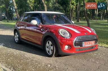 Хэтчбек MINI Hatch 2015 в 