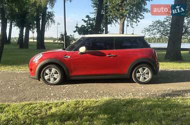 Хэтчбек MINI Hatch 2015 в 