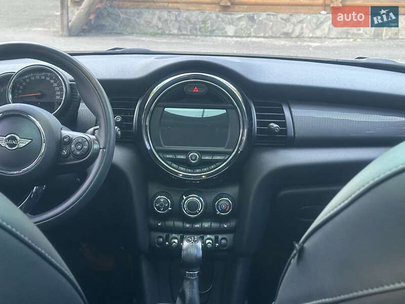 Хетчбек MINI Hatch 2015 в Києві