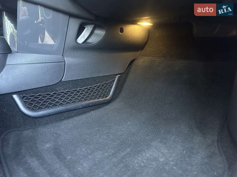 Хетчбек MINI Hatch 2015 в Києві